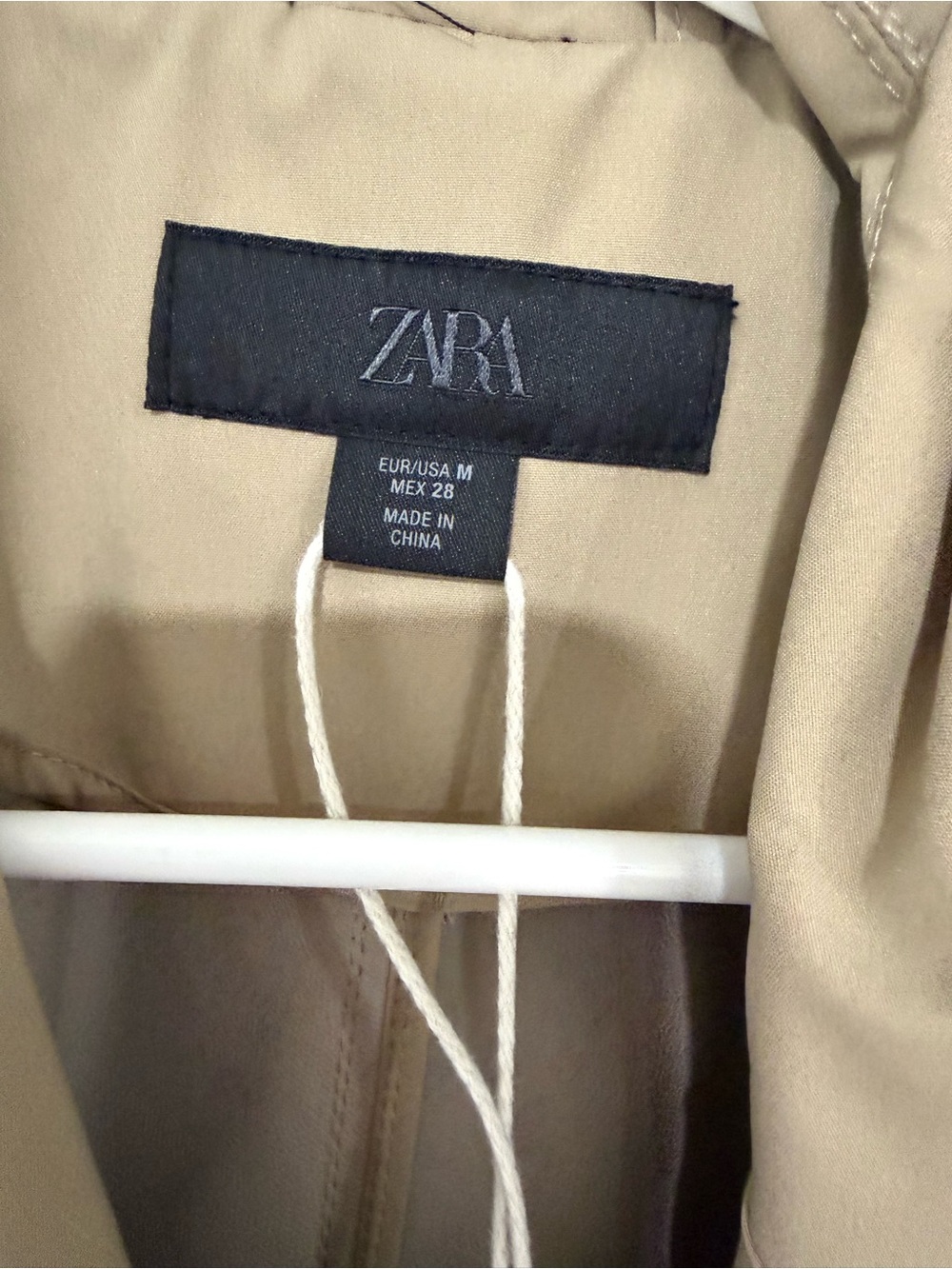 Zara Khaki Trench Coat with Black Buttons - Picture 5 of 9
